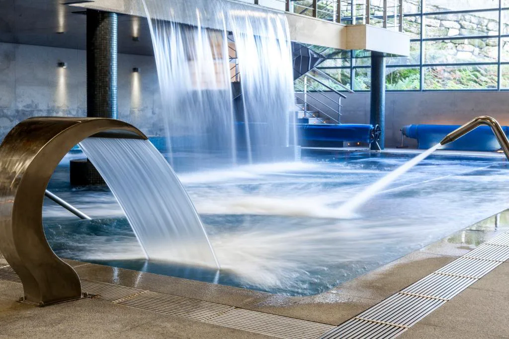 Circuito termal con cascadas y chorros de hidromasaje, Eurostars Vila de Allariz Hotel Balneario